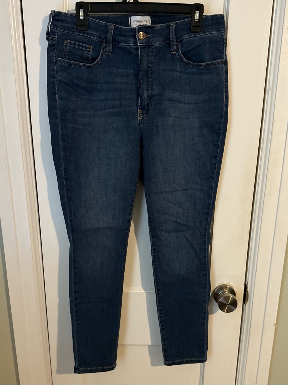 Crown & Ivy Skinny Jeans